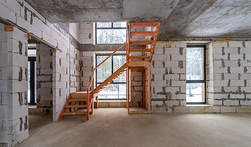 Новый дом в лесу в Сходне