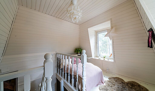 Сказочный дом в лесу Загорянский