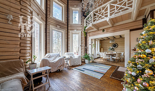 Сказочный дом в лесу Загорянский