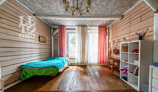 Сказочный дом в лесу Загорянский