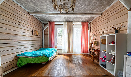 Сказочный дом в лесу Загорянский