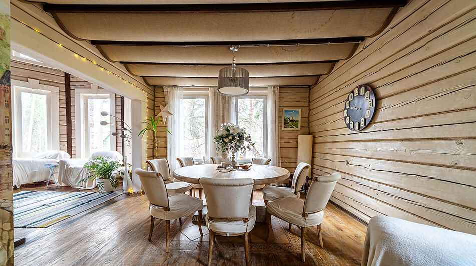 Сказочный дом в лесу Загорянский