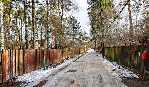 Сказочный дом в лесу Загорянский