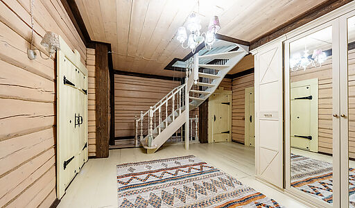 Сказочный дом в лесу Загорянский