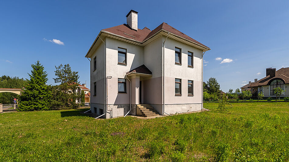 Дом без отделки в КП Крона