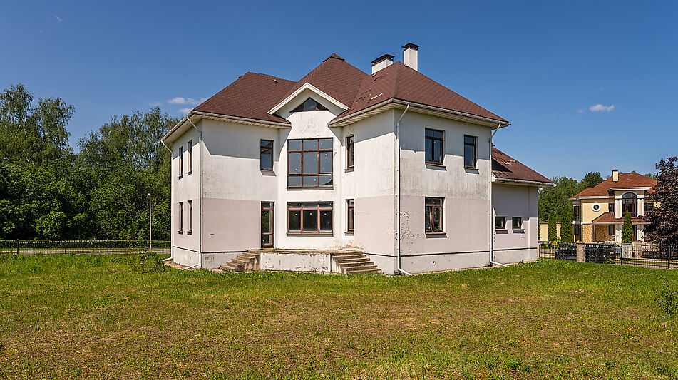 Дом без отделки в КП Крона