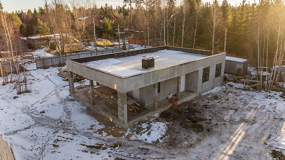 Современный дом в СНТ Бутынь