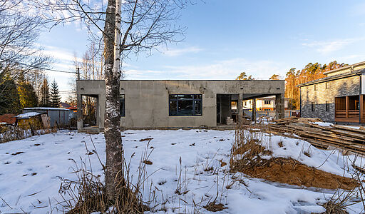 Современный дом в СНТ Бутынь