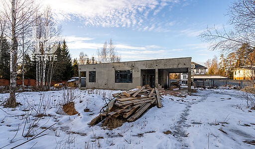 Современный дом в СНТ Бутынь