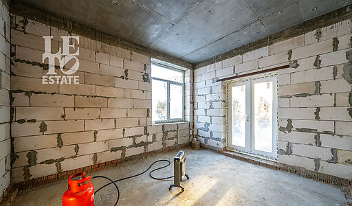 Современный дом в СНТ Бутынь