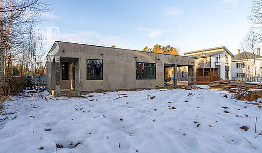 Современный дом в СНТ Бутынь