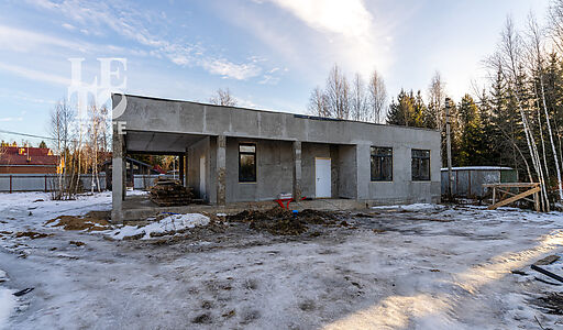 Современный дом в СНТ Бутынь