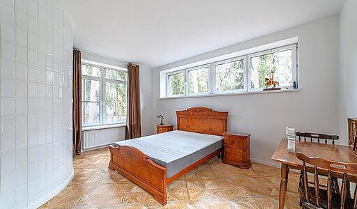 Дом в лесу в п. Николина гора