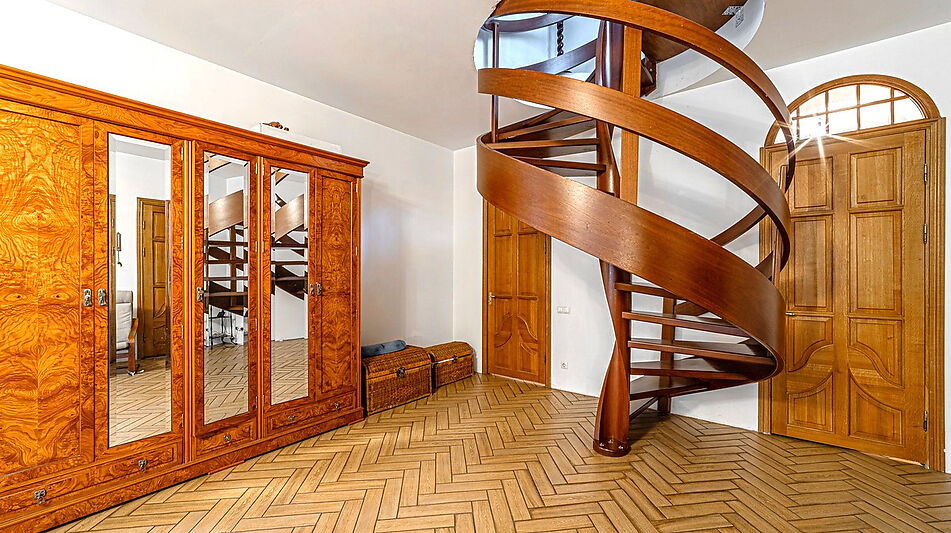 Дом в лесу в п. Николина гора