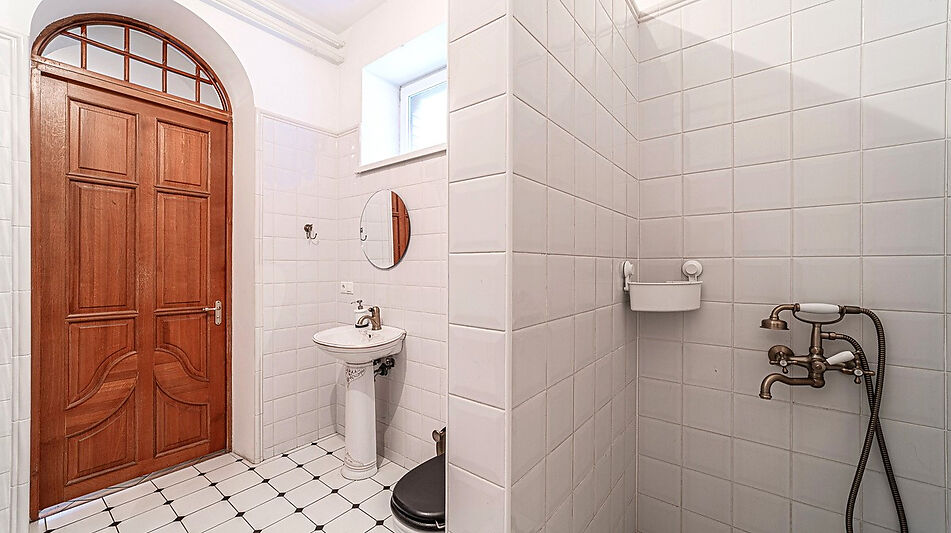 Дом в лесу в п. Николина гора