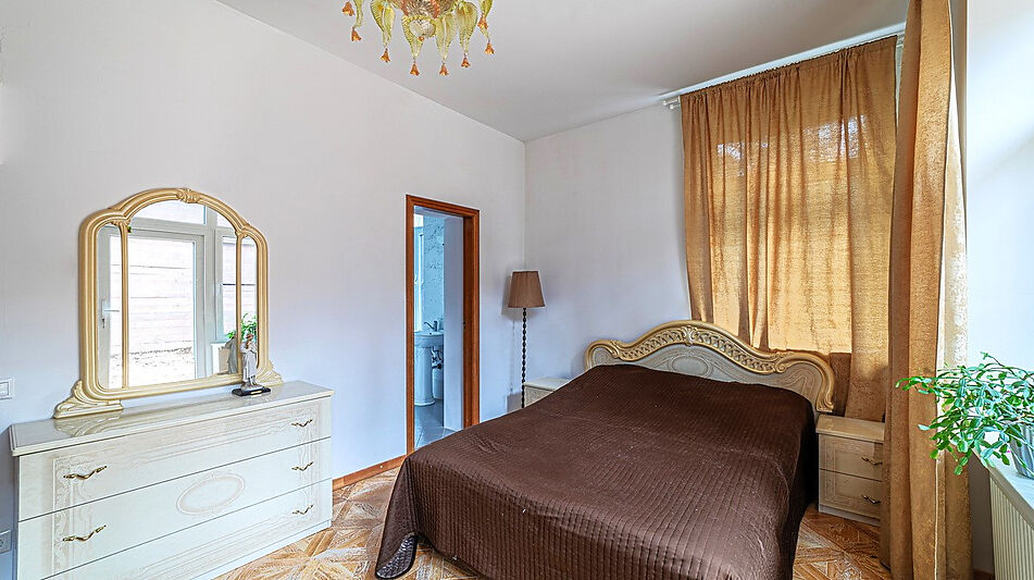 Дом в лесу в п. Николина гора