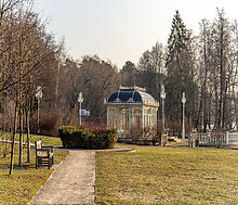 Таунхаус у озера в КП Довиль