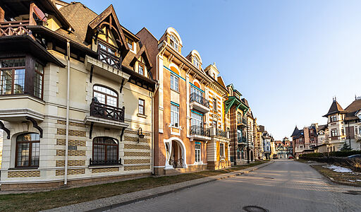 Таунхаус у озера в КП Довиль