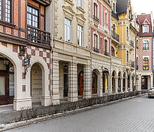 Таунхаус у озера в КП Довиль