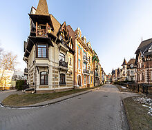 Таунхаус у озера в КП Довиль