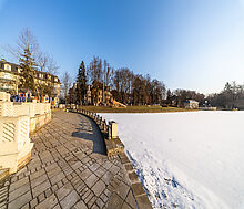 Таунхаус у озера в КП Довиль