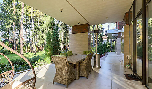 Современный дом в КП Новогорск-7