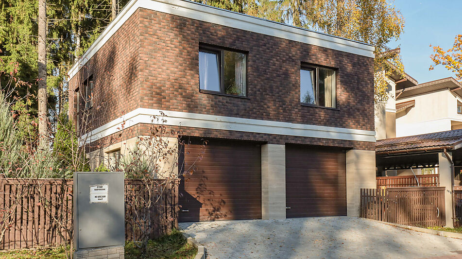 Современный дом в КП Новогорск-7