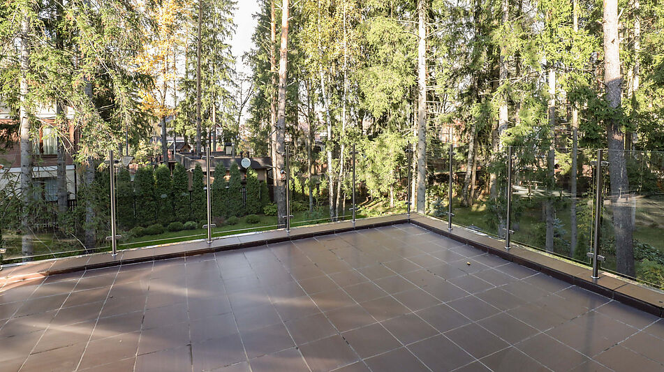 Современный дом в КП Новогорск-7