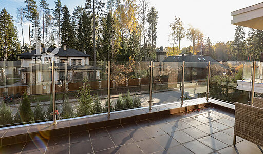 Современный дом в КП Новогорск-7