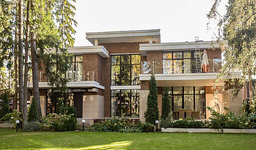 Современный дом в КП Новогорск-7