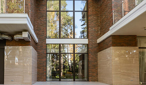 Современный дом в КП Новогорск-7