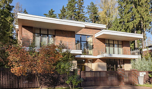 Современный дом в КП Новогорск-7