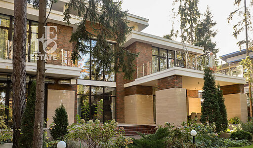 Современный дом в КП Новогорск-7