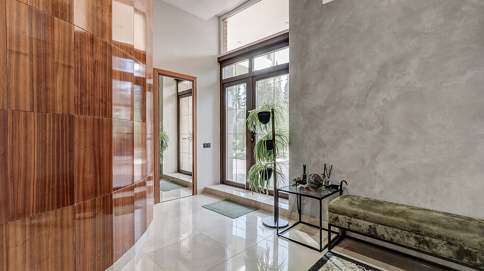 Современный дом в КП Новогорск-7