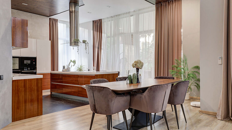 Современный дом в КП Новогорск-7