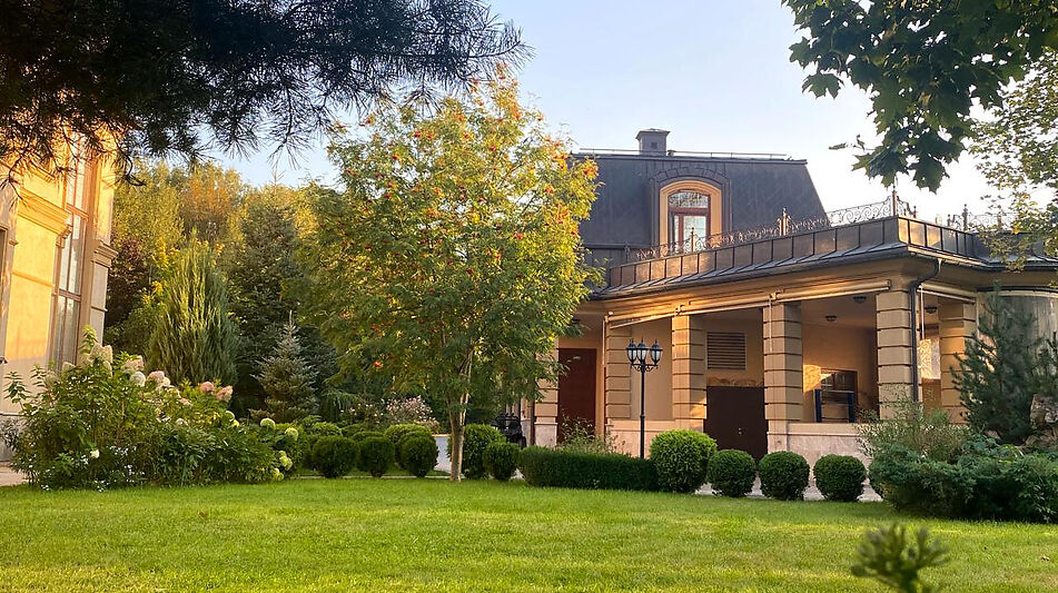 Обаяние Франции в КП Новогорск-7