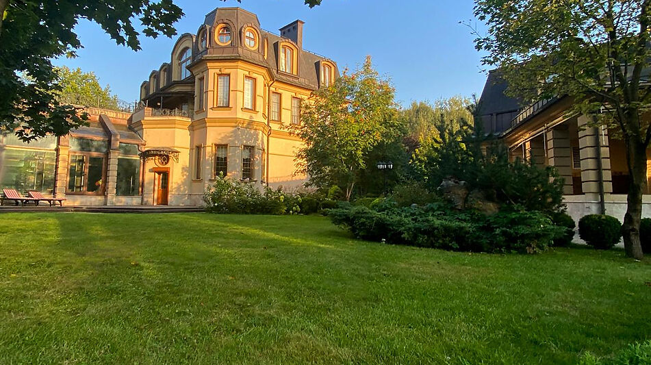 Обаяние Франции в КП Новогорск-7