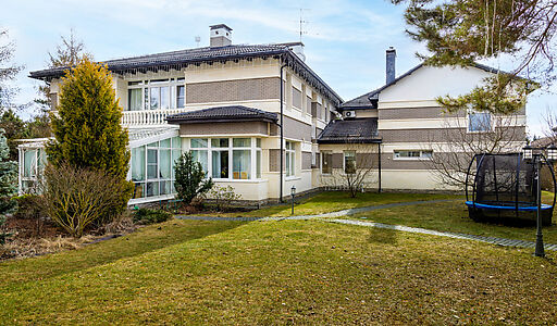 Готовый дом в Резиденции Бенилюкс