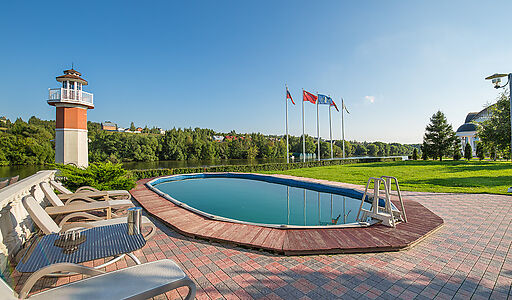 Белый берег