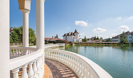 Белый берег