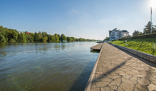 Белый берег