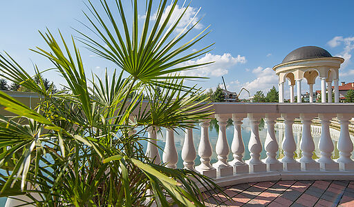 Белый берег