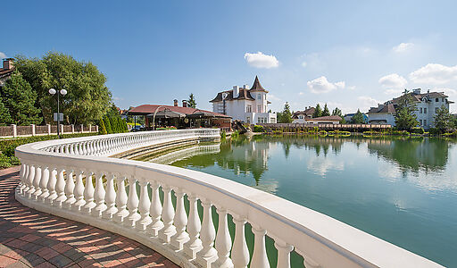 Белый берег