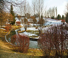 Таунхаус с гаражом в Парк Авеню