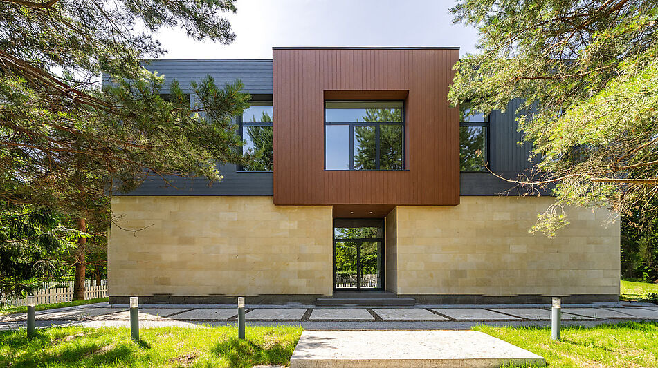 Новый дом в Резиденции Бенилюкс