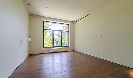 Новый дом в Резиденции Бенилюкс