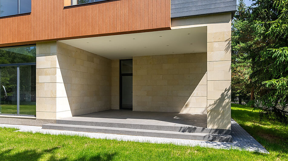 Новый дом в Резиденции Бенилюкс