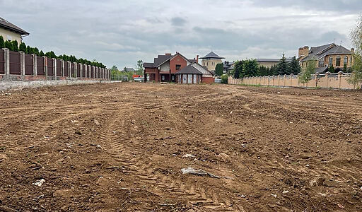 Прилесной участок в Вешках