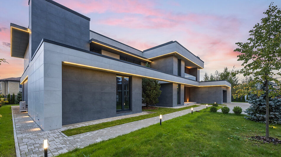 Современный дом в КП Онегино