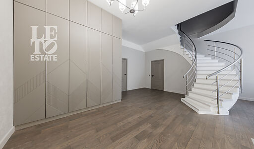 Таунхаус с гаражом в КП Онегино